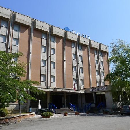 Hotel Grassetti Piediripa Luaran gambar