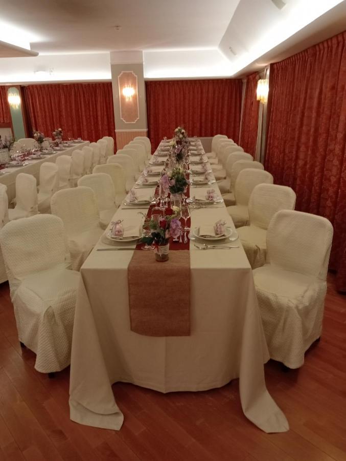 Hotel Grassetti Piediripa Luaran gambar