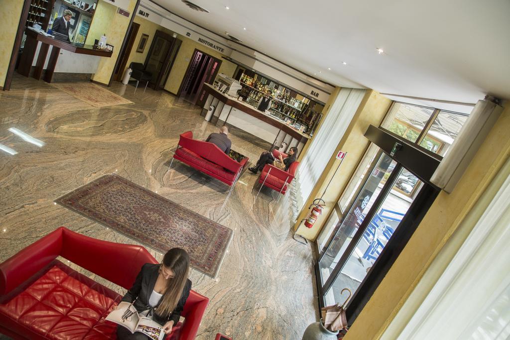 Hotel Grassetti Piediripa Luaran gambar